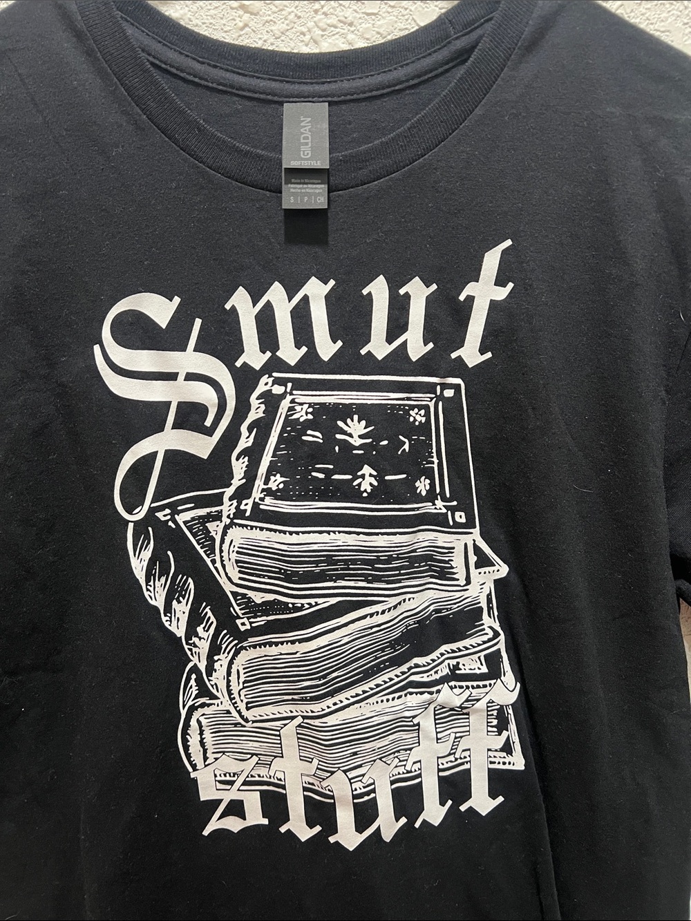 Gildan Black Short-Sleeve Tee with White Book Stack 'Smut Stuff' Graphic